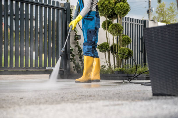 Why Choose Our Certified Pressure Washing Experts for Your Project Needs in Belleville, IL?